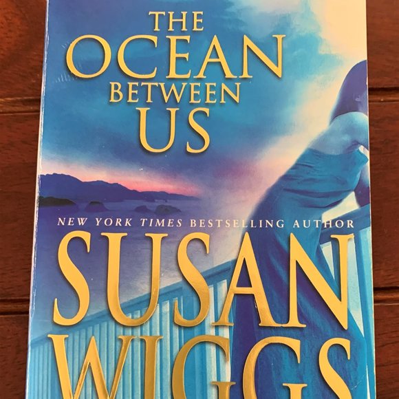'The Ocean Between US' by Susan Wiggs 2005 - Picture 1 of 1